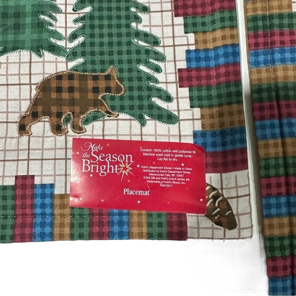 Make The Season Bright Set Of 6 Red & Green Placemats 18x14 Christmas Winter NWT - Picture 3 of 11